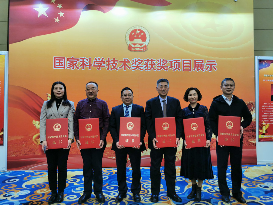 news04.jpg news04.jpg